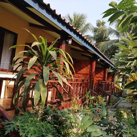 Sayyaphone Guesthouse Thakho 外观 照片